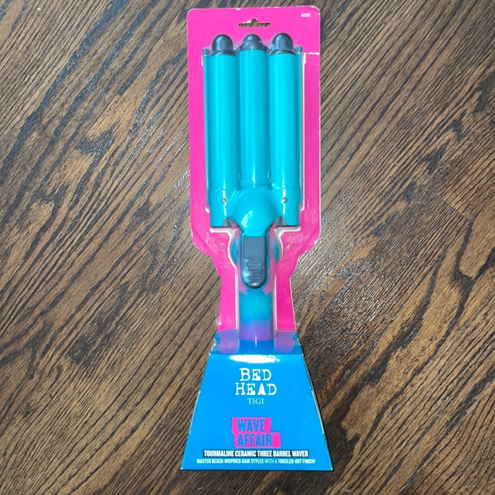 NWT Brand new Bed Head TIGI Wave Affair